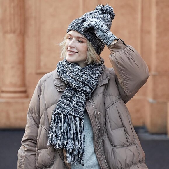 Womens Winter Beanie Hat Scarf Gloves Set 3 in 1 Thick Knit Warm Pompom Cap - Picture 2 of 5